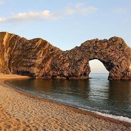 2-6 Guests Holiday Chalet In Durdle Door Уест Лулуърт Екстериор снимка
