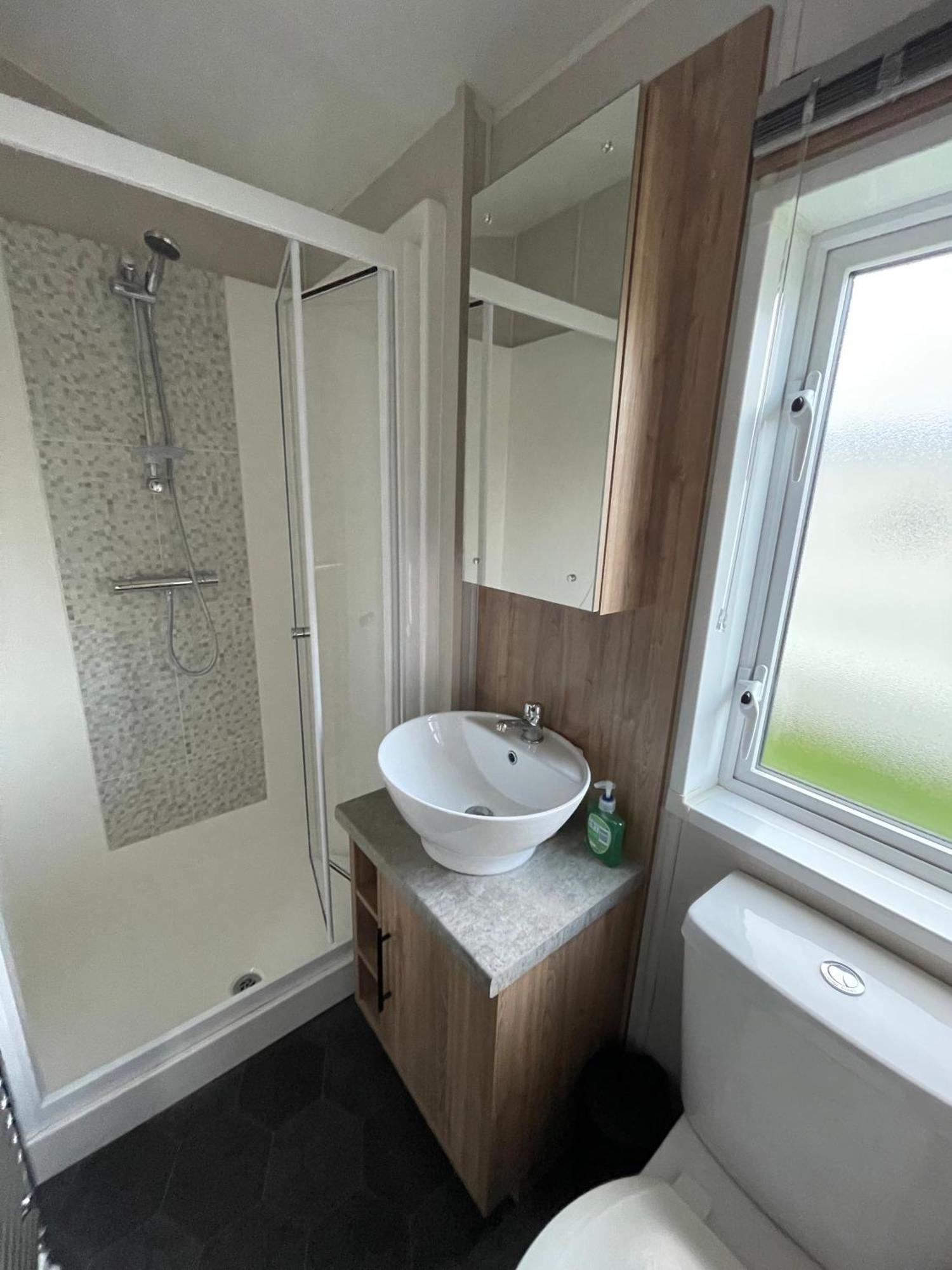 2-6 Guests Holiday Chalet In Durdle Door Уест Лулуърт Екстериор снимка